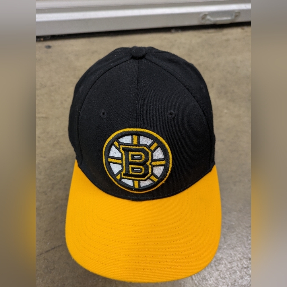 Fanatics Black and Yellow Logo Hat NHL Team